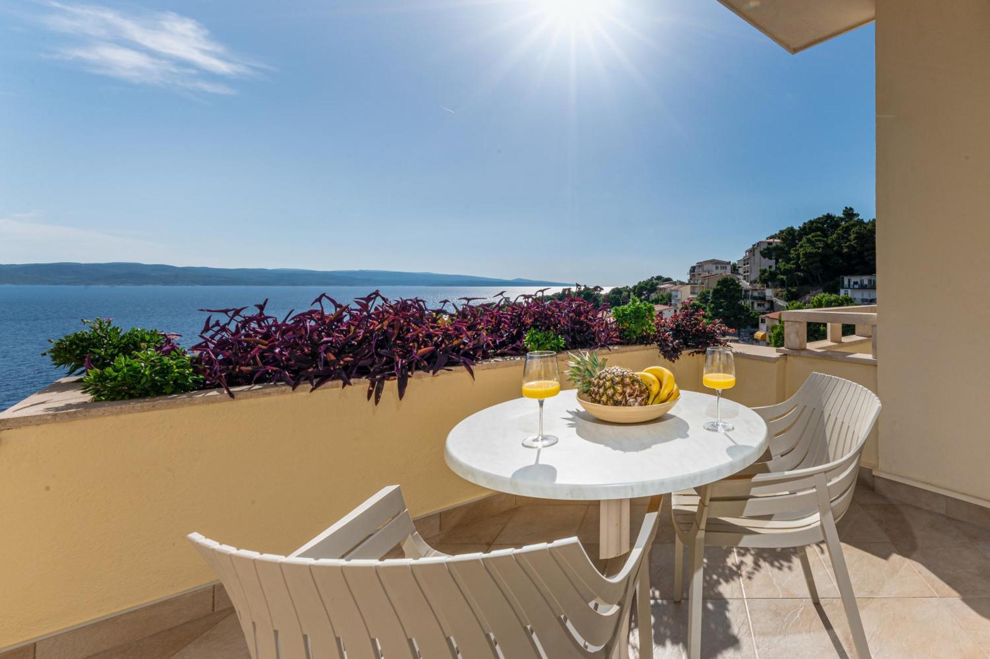 Apartments Kartulina Brela Zewnętrze zdjęcie