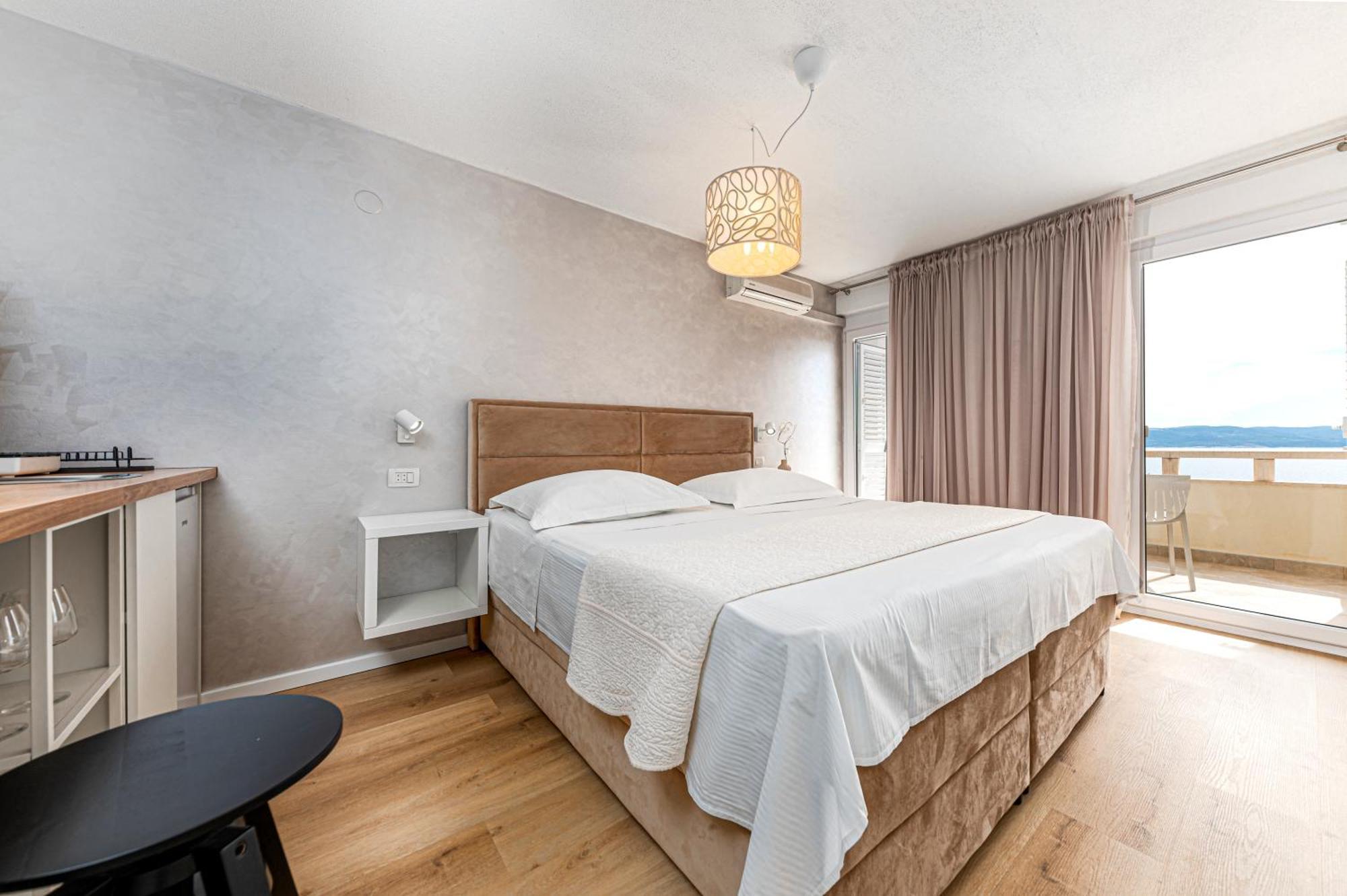 Apartments Kartulina Brela Zewnętrze zdjęcie